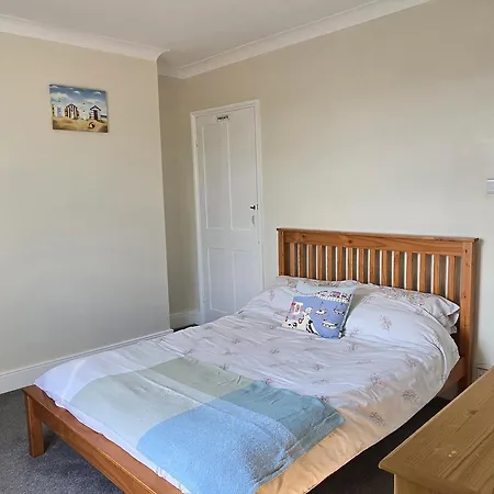 Harbour View * 惠特比